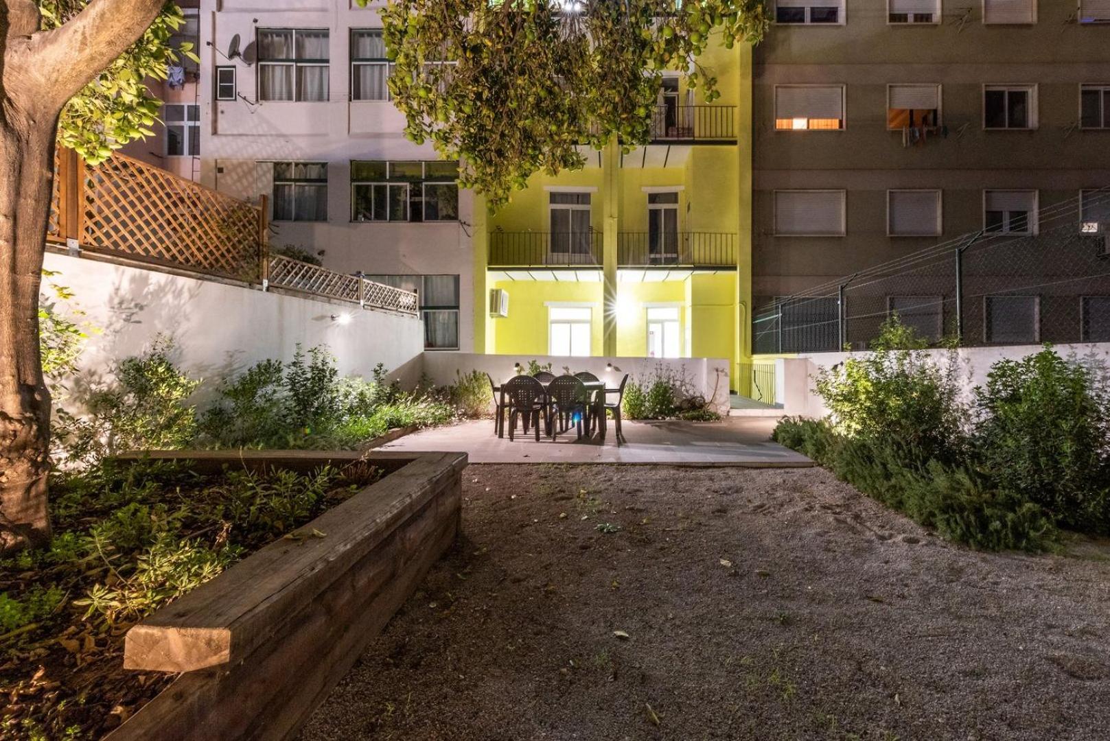 Guestready - Saldanha Building Garden Apartment ลิสบอน ภายนอก รูปภาพ