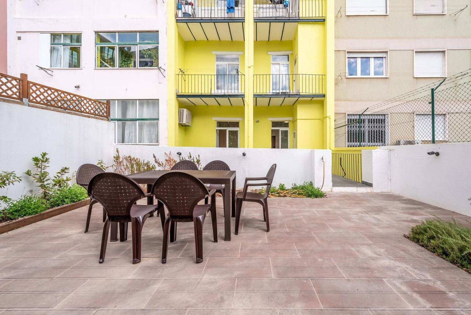 Guestready - Saldanha Building Garden Apartment ลิสบอน ภายนอก รูปภาพ
